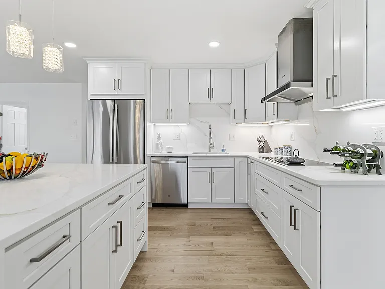 183 Gardner St — Photo 14