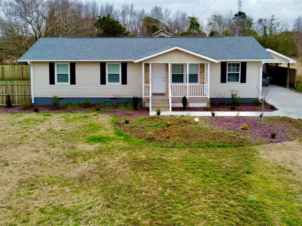 151 Lem Brown Road, Chinquapin, NC 28521
