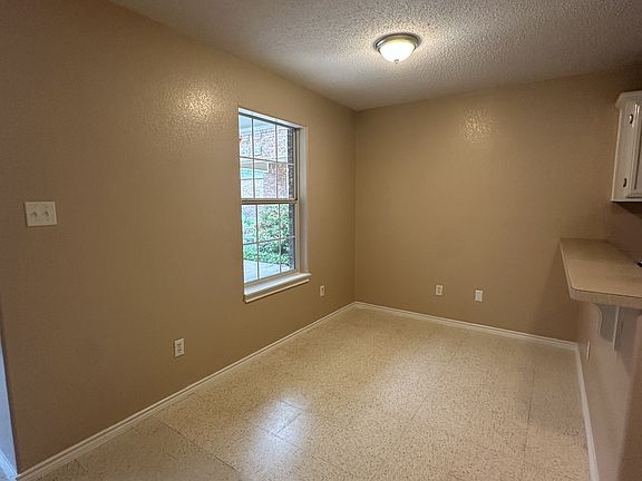 2nd image of 3101 Jordan Ave
