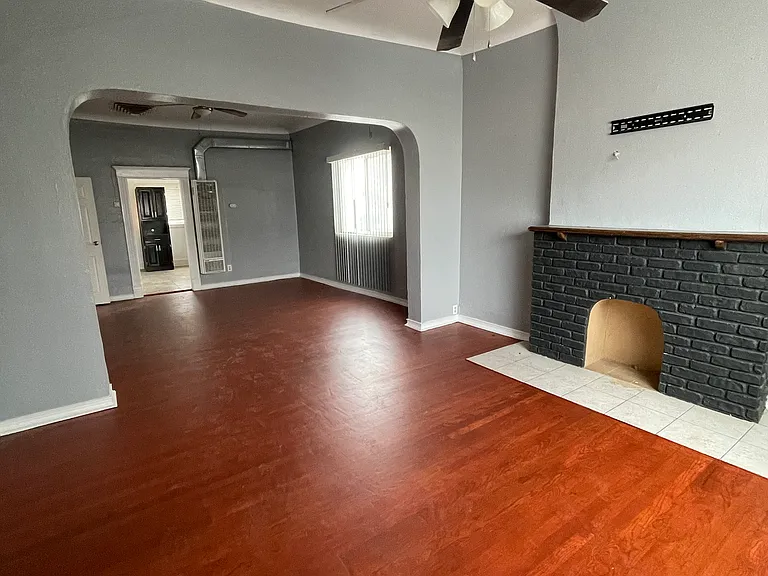 709 Octavia St #A — Photo 3