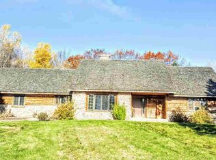 556 Riverdale Dr, Oneida, WI 54155