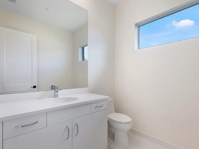 9124 Coral Isles Cir — Photo 33