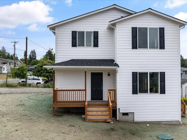 1240 Admirals Drive, Coupeville, WA 98239
