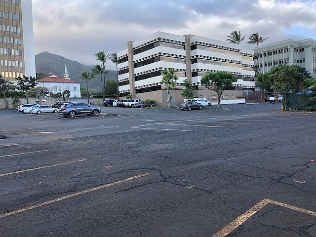 1st image of 161 Konahau Ln