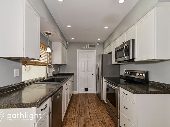 2nd image of 3709 Winderwood Dr