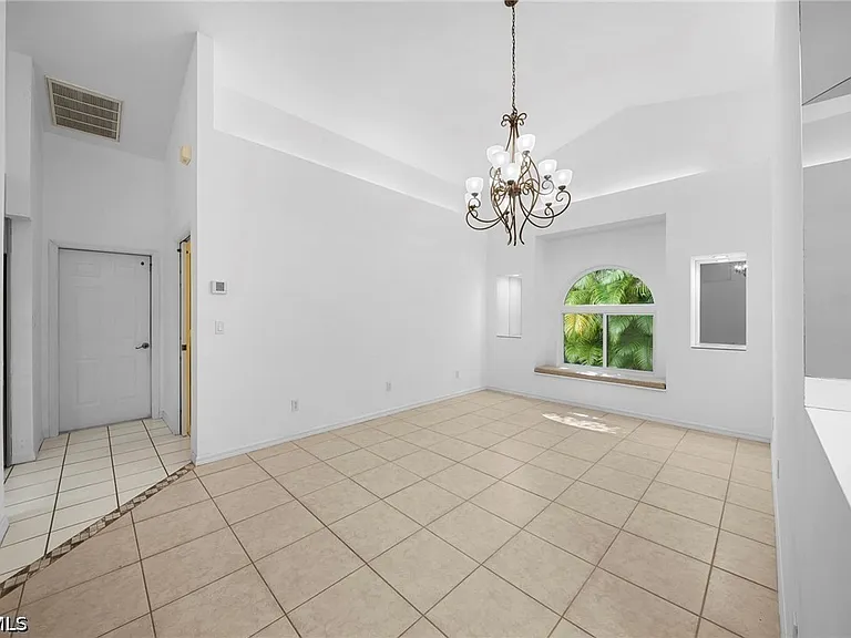 2614 7th St W — Photo 21