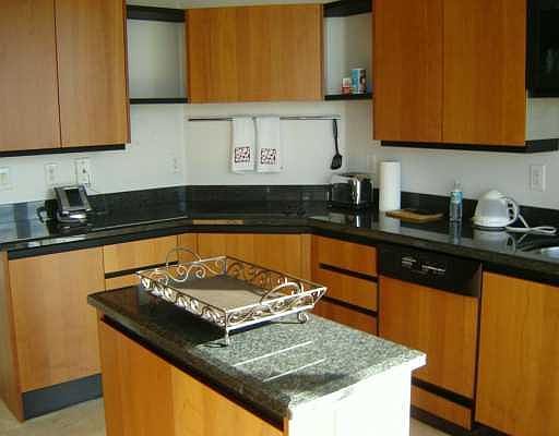 3rd image of 17555 Collins Ave APT 501