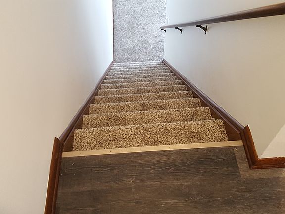 4th image of 24243 Wildwood Dr