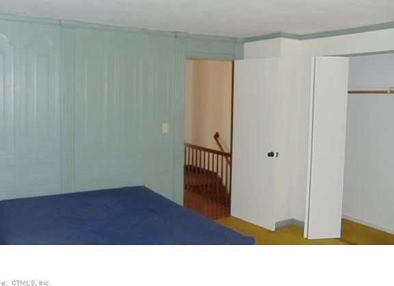 5th image of 203 Cedar Hollow Dr