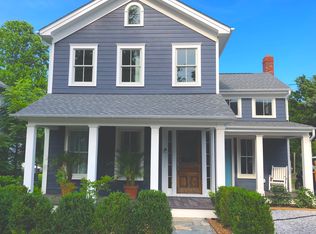 412 Carpenter St FLOOR 2, Greenport, NY 11944