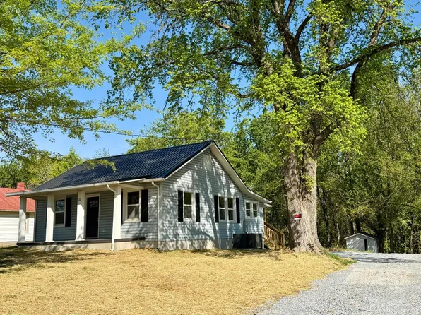 520 Old Wright Shop Rd, Madison Heights, VA 24572