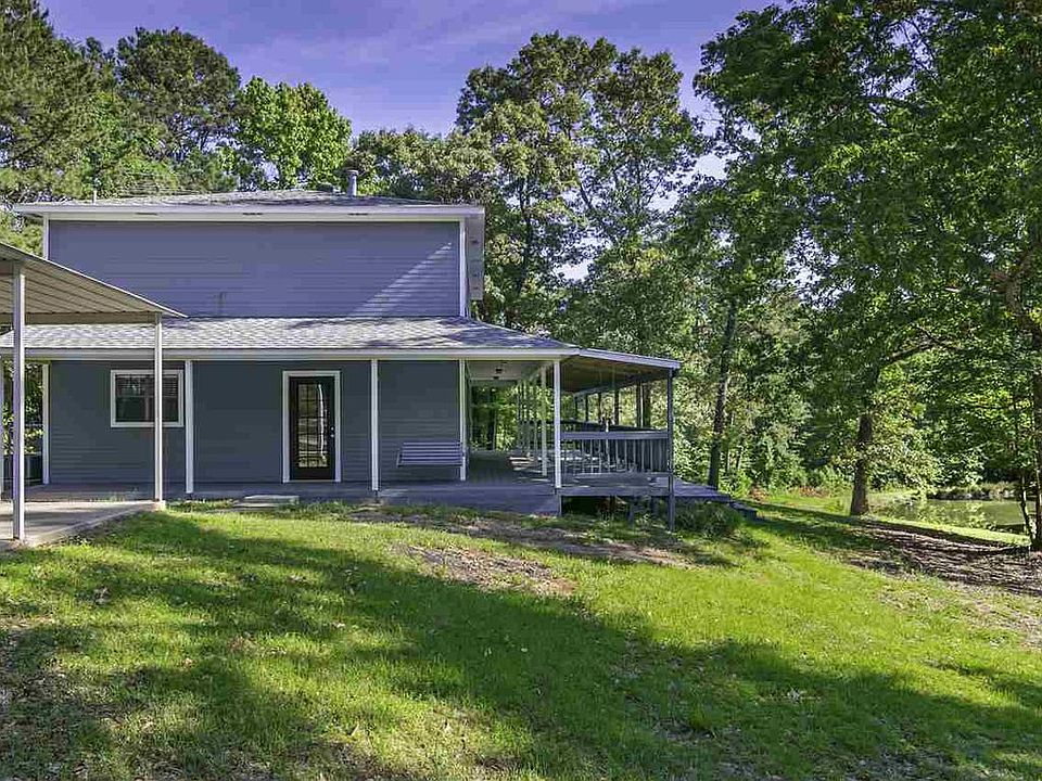 1st image of 209 Brookwood Ln
