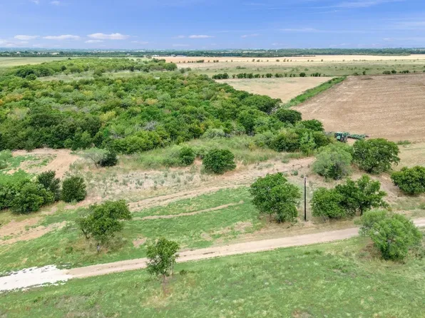 3.75 Southmayd Rd, Collinsville, TX 76233
