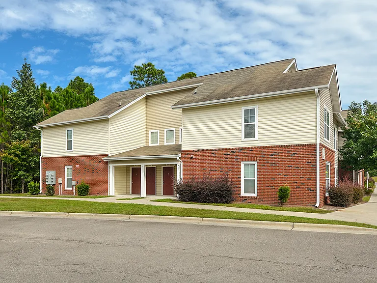 Cardinal Pointe at The Highlands — Photo 14
