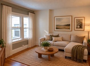4106 Terrace St APT 3, Oakland, CA 94611