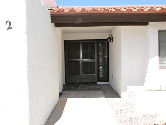 private entrance of villa #2