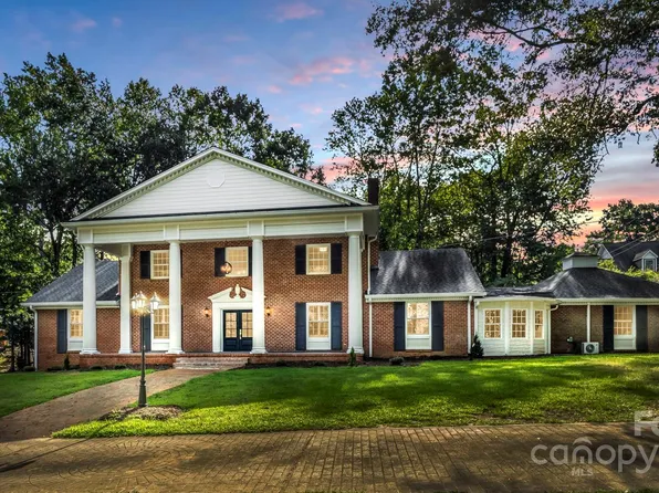320 Country Club Ac, Shelby, NC 28150
