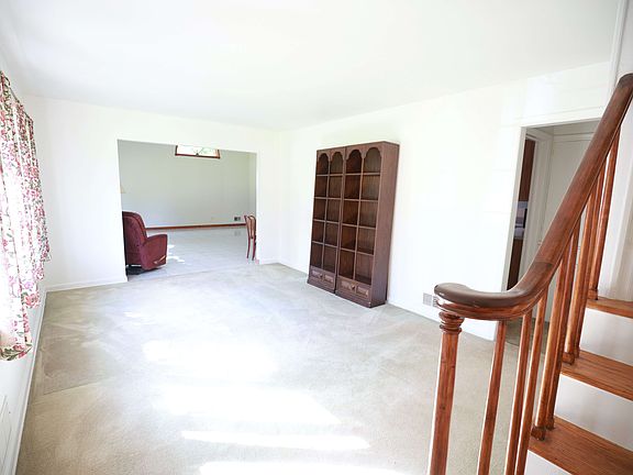 Formal living rm, leading to family rm