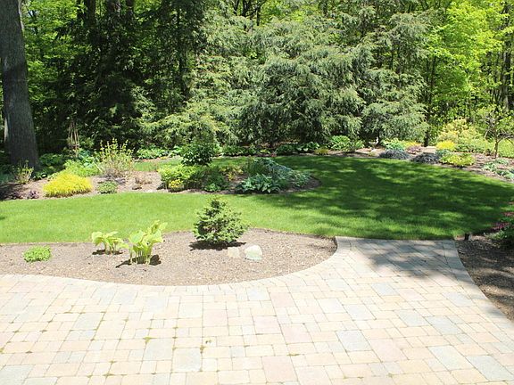 3rd image of 1559 Waukazoo Dr