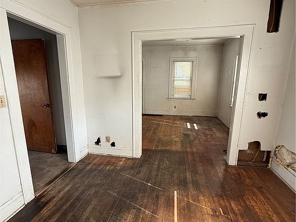 4th image of 144 Campbell Rd