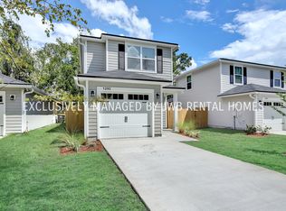 1293 Pangola Dr, Jacksonville, FL 32205