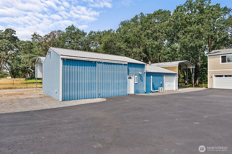 4th image of 17910 Guava Street SW