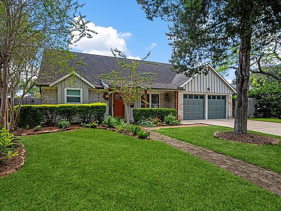 2nd image of 5711 Cerritos Dr