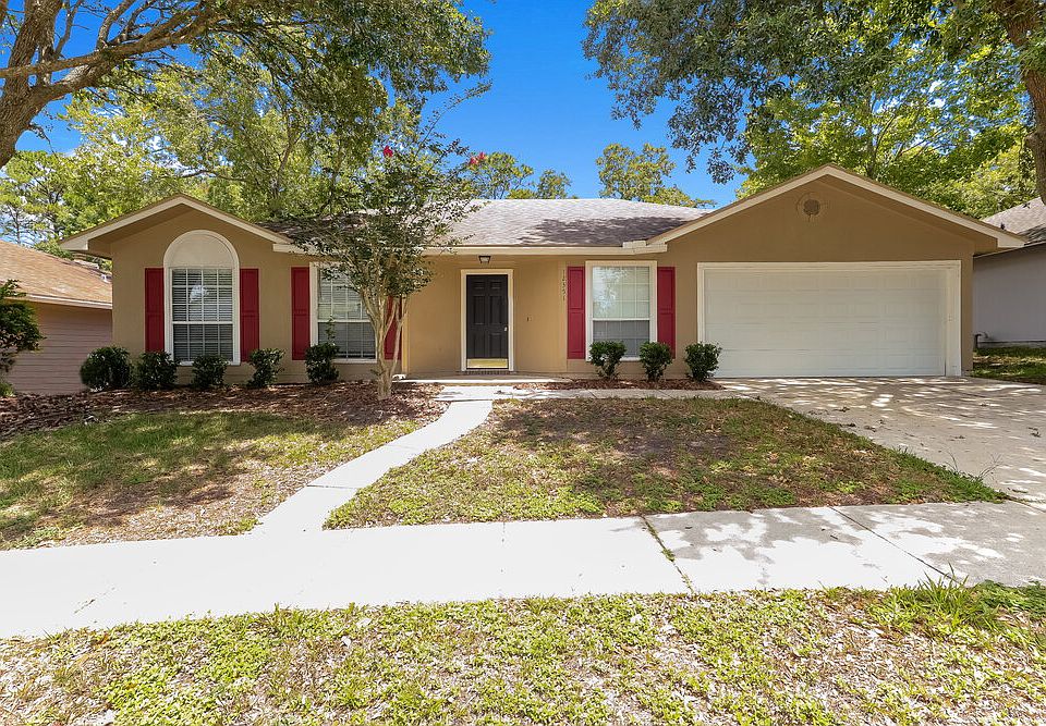 1st image of 12351 Hunters Haven Ln