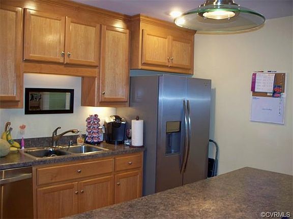 5th image of 2513 Twain Ln