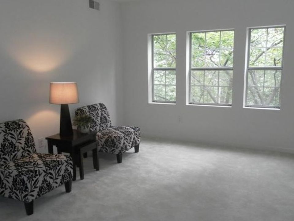 1st image of 1719 N Troy St APT 399