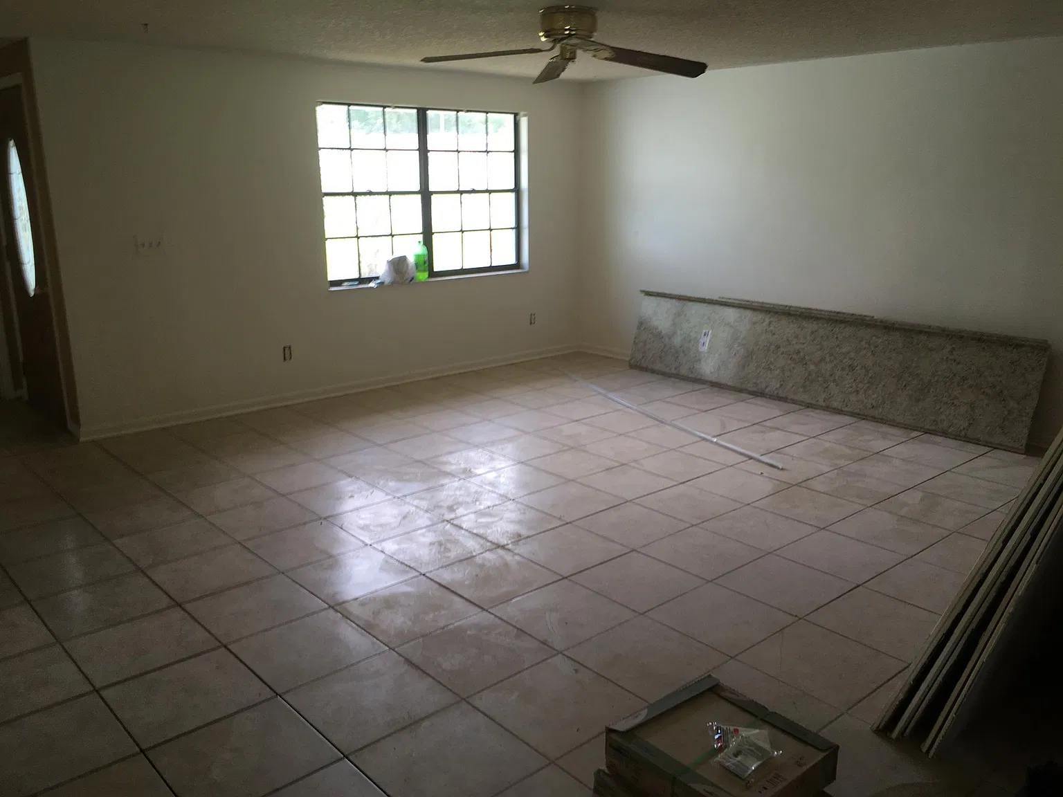 3 bed, 1368 sqft, $2,195 — Photo 2