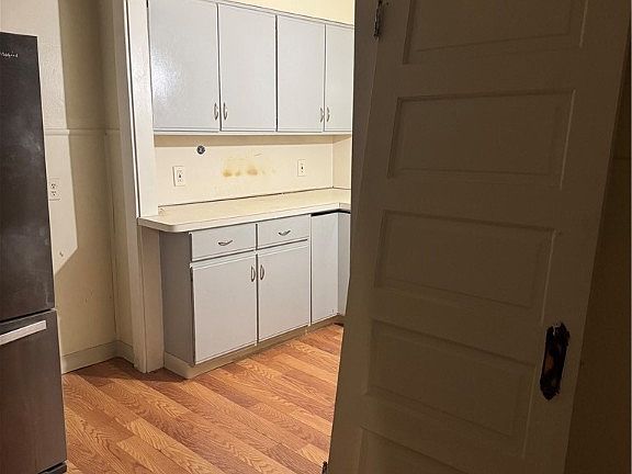 2nd image of 2963 E 67th St