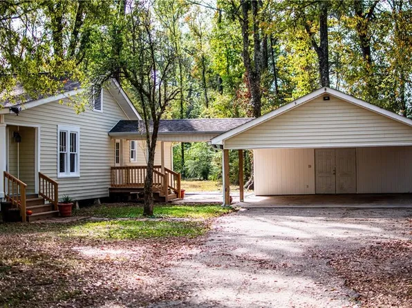25236 McCarroll Rd, Springfield, LA 70462