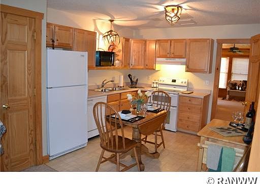 4th image of 15536 Hwy B