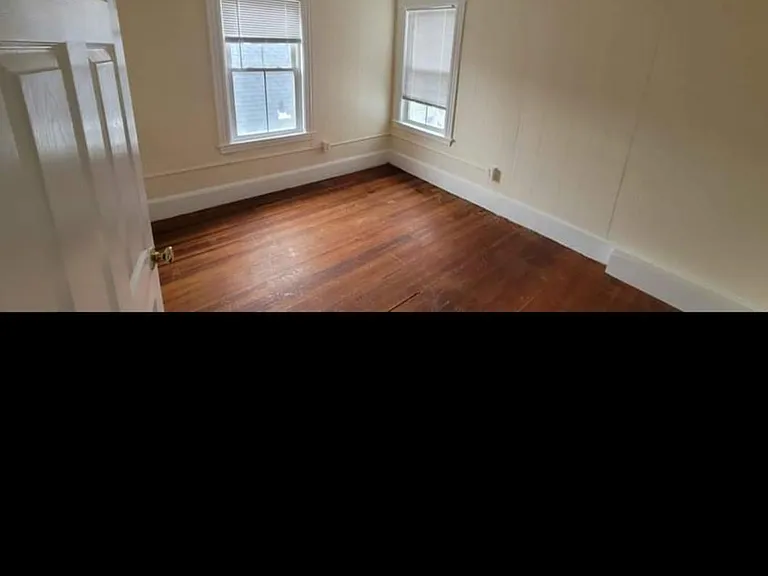30 Railroad Ave #3 — Photo 8