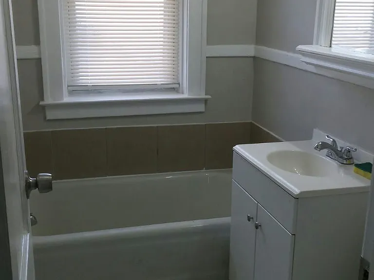 11255 Charlemagne Ave #12 — Photo 5