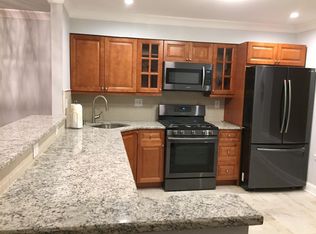 11 Berkeley Pl, Eatontown, NJ 07724