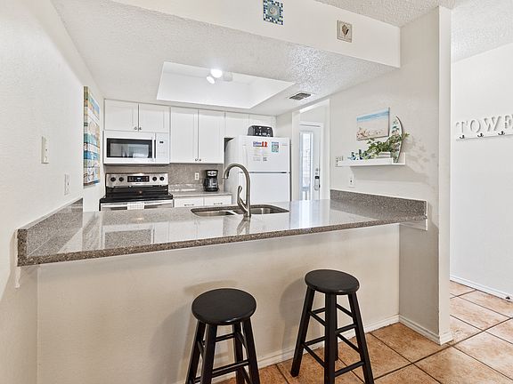 5th image of 14802 Windward Dr Unit 236
