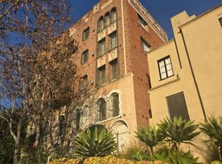 318 N. Mariposa Ave., Los Angeles, CA 90004