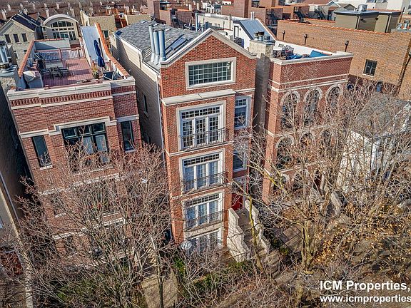 3rd image of 2728 N Wayne Ave #2F