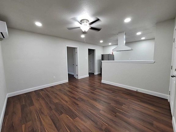 4th image of 1814 Ceralvo St #5