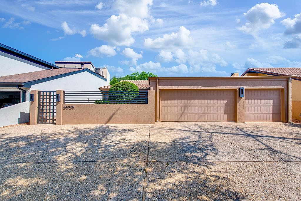 5009 Green Tree Blvd