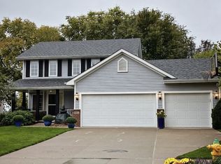 2901 E Diehl Ave, Des Moines, IA 50320