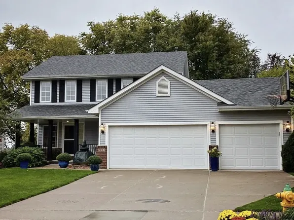 2901 E Diehl Ave, Des Moines, IA 50320
