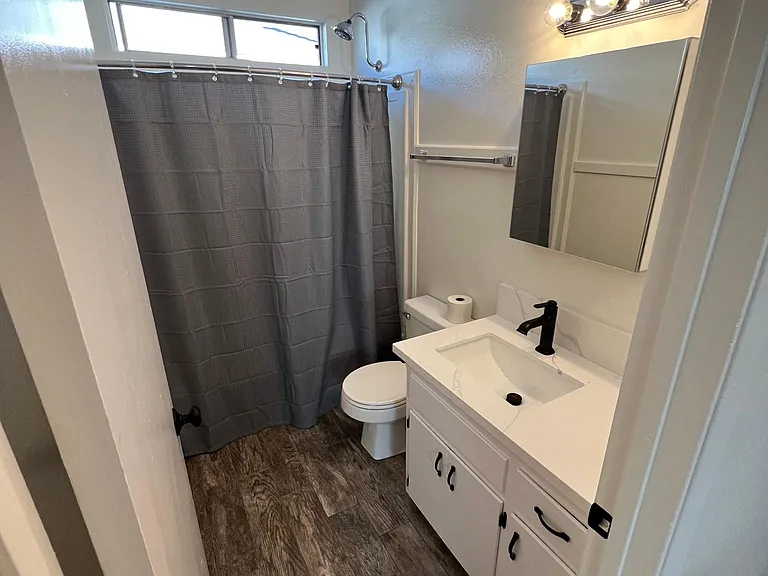 Upstairs bathroom