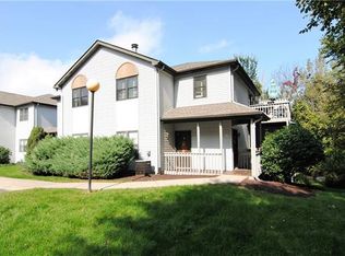 69 Frank Ct, Monroe, NY 10950