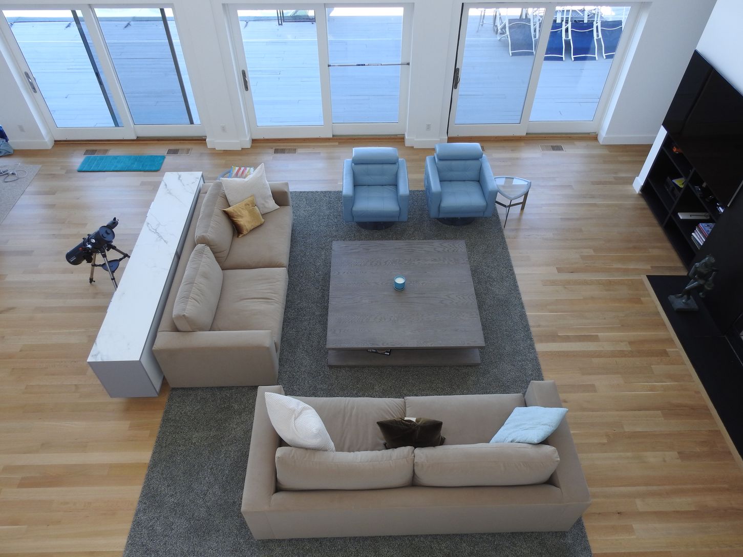  Open Living Area