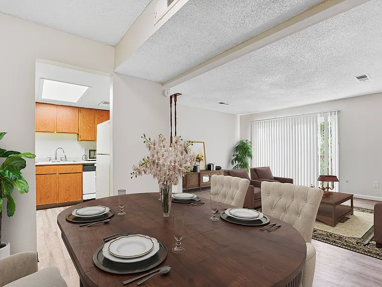 Pinon Place Apartments — Photo 6