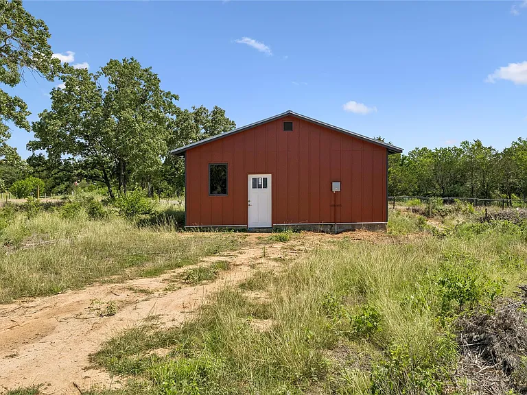 255 Foothill Rd — Photo 21