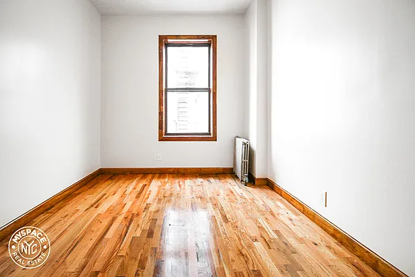 Rented by MySpaceNYC | media 18